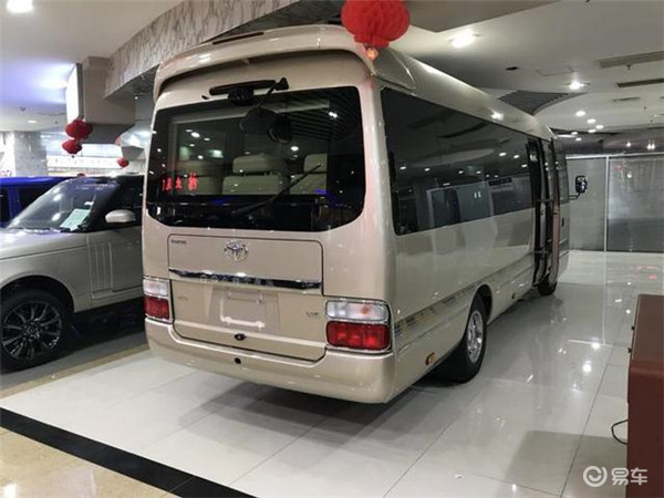 丰田考斯特新款，旅途中的贴心伴侣
