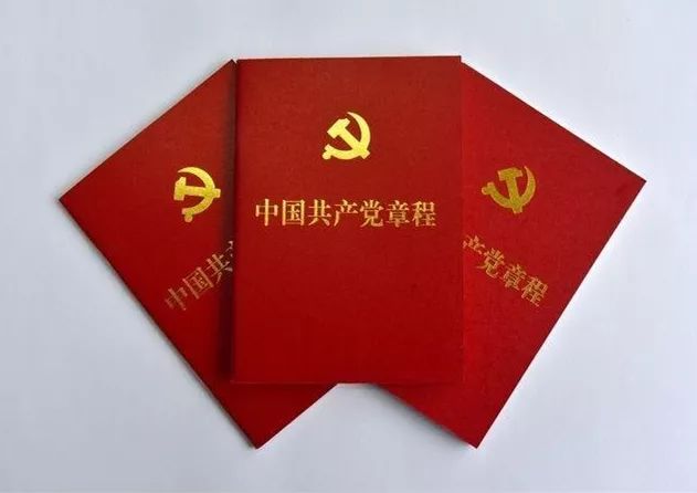 新修订党章下的独特小巷风情，探访隐藏版特色小店