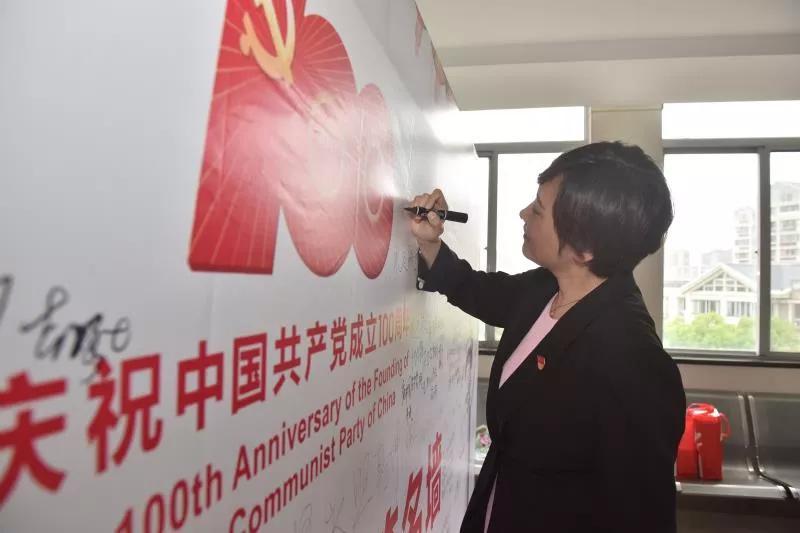 桃园社区巷弄中的秘密宝藏，特色小店的独特魅力